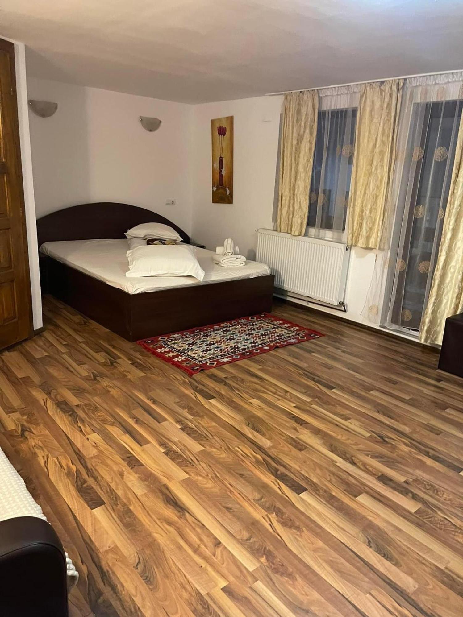 Casa Maria Moieciu C Hotel Моечу де Жос Екстериор снимка