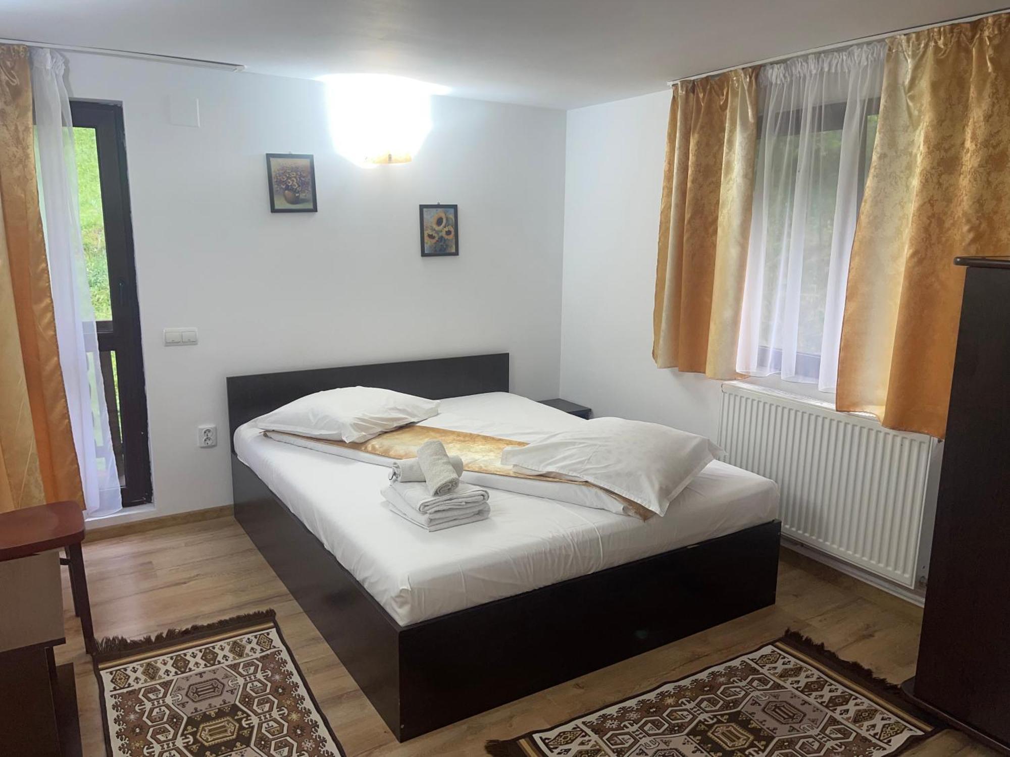 Casa Maria Moieciu C Hotel Моечу де Жос Екстериор снимка